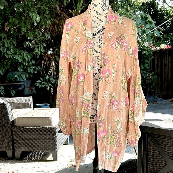 EUC Vintage Spell Sundancer Short Kimono in Blush one size - Picture 3 of 10